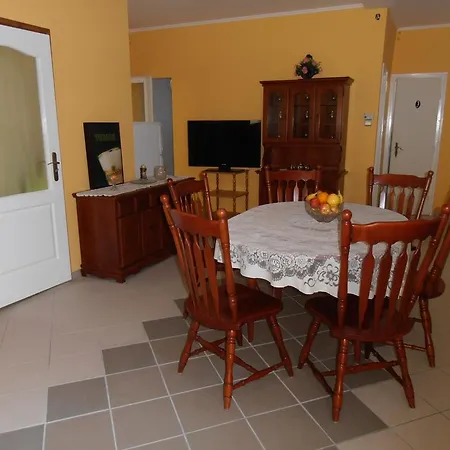 Apartment Seven